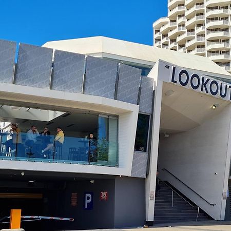 Sandcastles Beachfront Luxury Retreat Apartment Perth Exterior photo