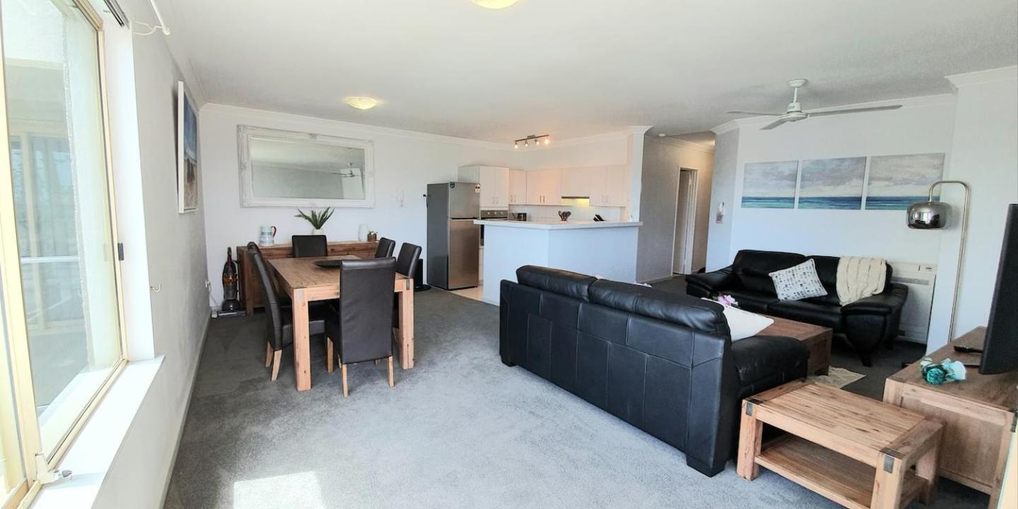 Sandcastles Beachfront Luxury Retreat Apartment Perth Exterior photo